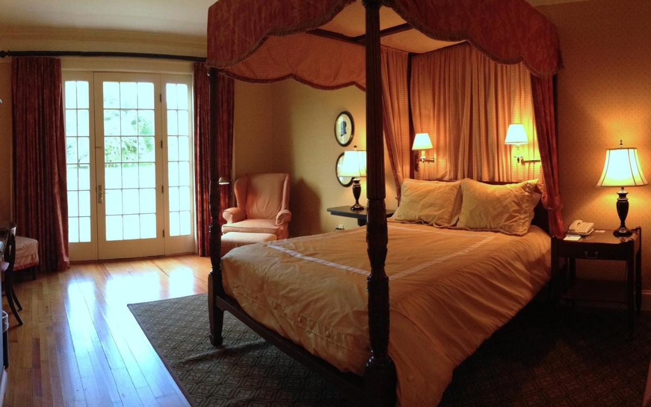 Berry Hill Hotell South Boston Rum bild